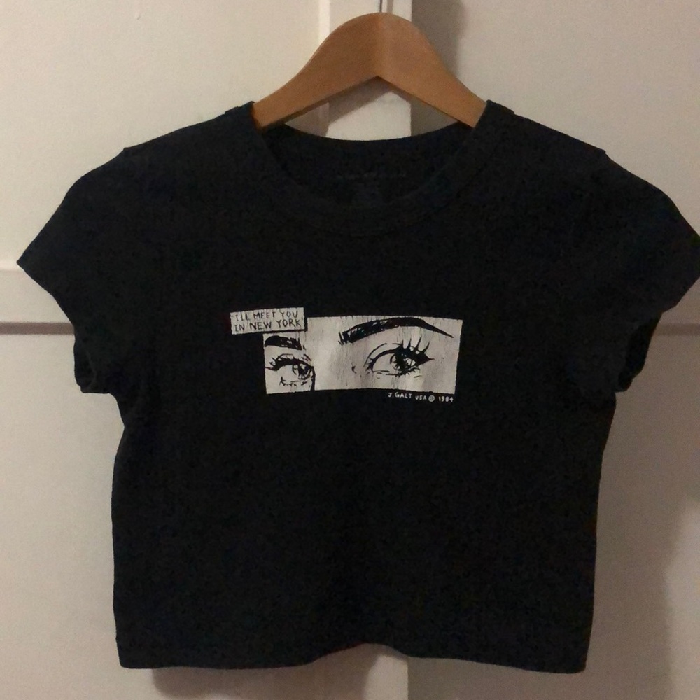 🔥Brandy Melville crop top🔥